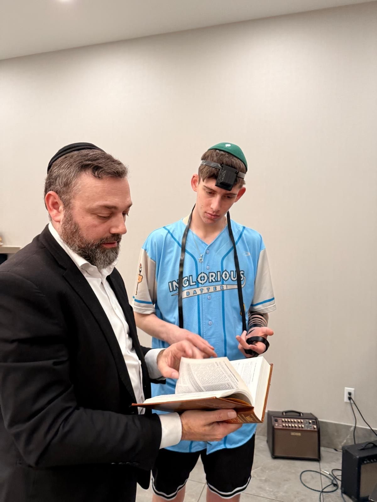 Learning after putting on tefillin